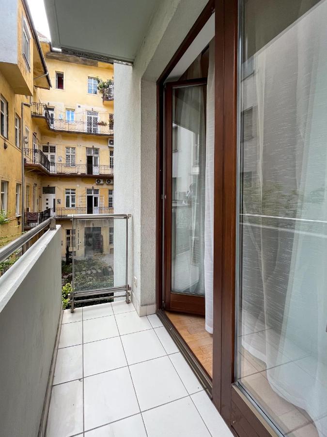 Urban Oasis With Free Parking Lejlighed Budapest Eksteriør billede